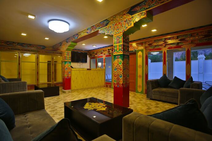 Imagen general del Hotel Duke, Saspul. Foto 7