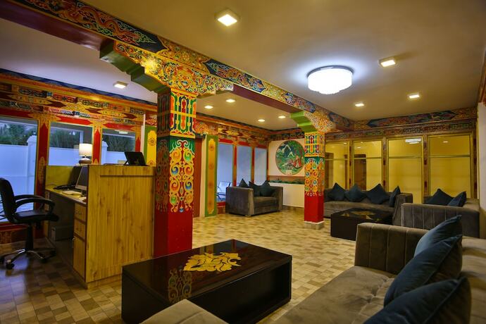 Imagen general del Hotel Duke, Saspul. Foto 9