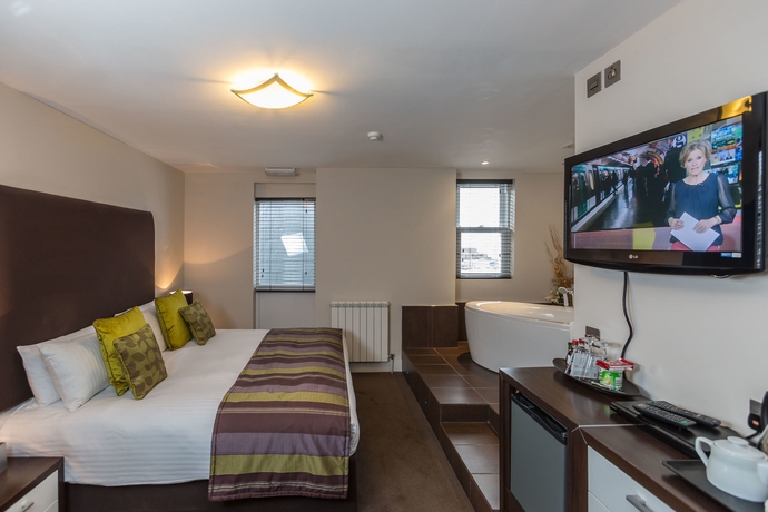 Imagen de la habitación del Hotel Duke of Normandie. Foto 3