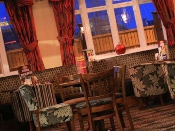 Imagen del bar/restaurante del Hotel Dukeries Lodge. Foto 7