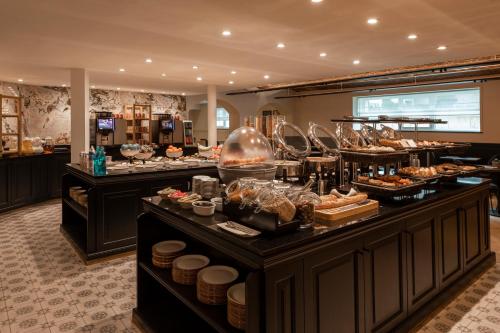 Imagen del bar/restaurante del Hotel Dukes' Academie Brugge - by Dukes' Hotel Collection. Foto 2