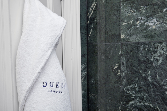 Imagen de la habitación del Hotel Dukes London. Foto 3