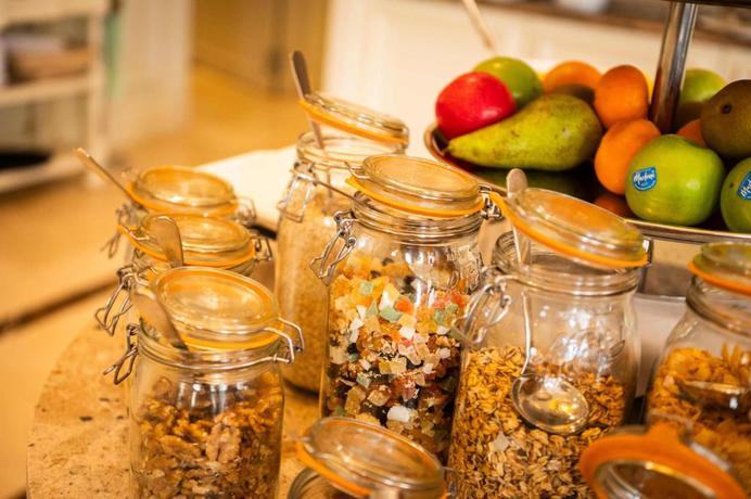 Imagen del bar/restaurante del Hotel Dukes' Palace Bruges - by Dukes' Hotel Collection. Foto 2