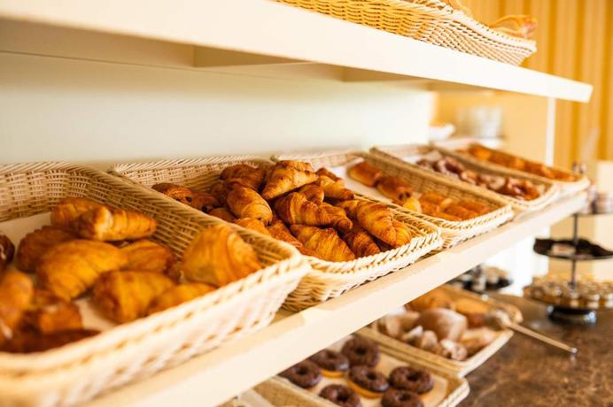 Imagen del bar/restaurante del Hotel Dukes' Palace Bruges - by Dukes' Hotel Collection. Foto 3