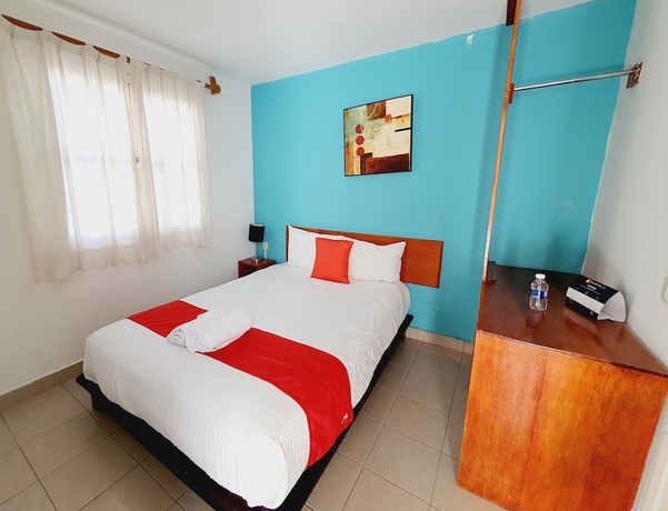 Imagen de la habitación del Hotel Dulce Luna. Foto 9