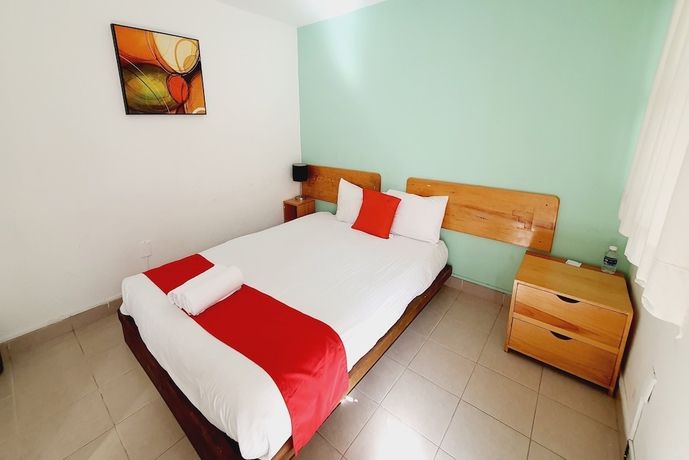 Imagen de la habitación del Hotel Dulce Luna. Foto 10