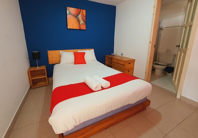 Imagen de la habitación del Hotel Dulce Luna. Foto 11