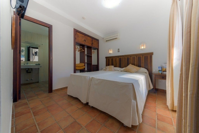 Imagen de la habitación del Hotel Dulce Nombre. Foto 8