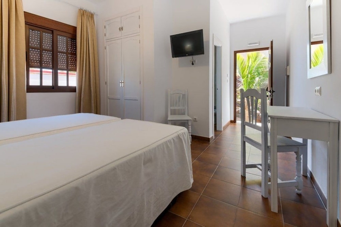 Imagen de la habitación del Hotel Dulce Nombre. Foto 15