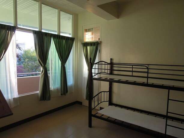 Imagen general del Hotel Dumaguete Dormitel. Foto 10