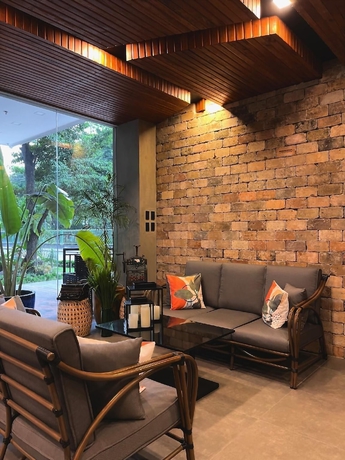 Imagen de los interiores del Hotel Dumaguete. Foto 16