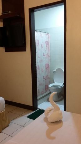 Imagen de la habitación del Hotel Dumaguete Royal Suite Inn. Foto 8