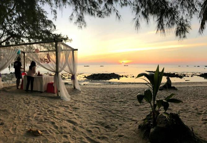 Imagen de los exteriores del Hotel Dumba Bay Tioman. Foto 4