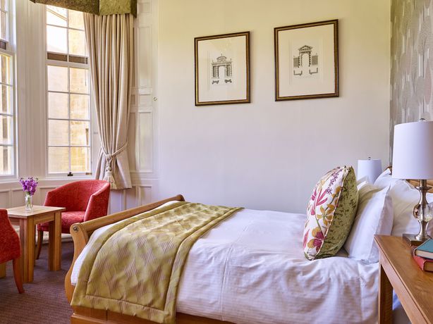 Imagen de la habitación del Hotel Dumbleton Hall. Foto 19