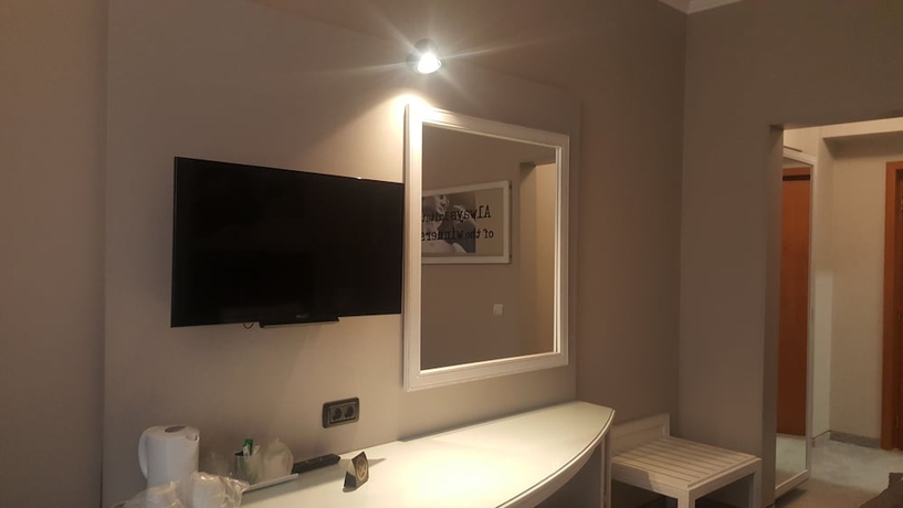 Imagen de la habitación del Hotel Dumbrava. Foto 7