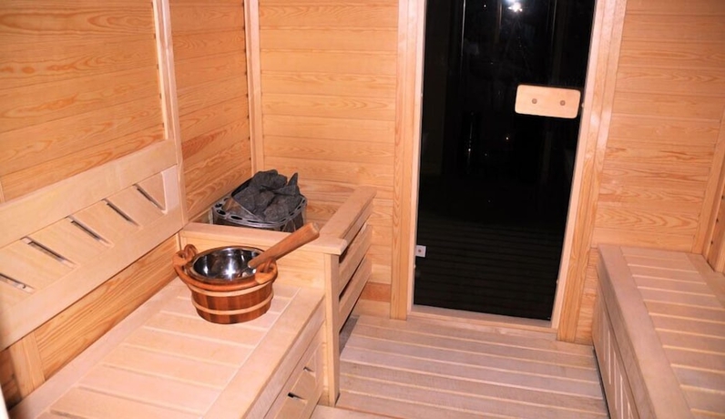 Imagen de la habitación del Hotel Dumbrava. Foto 11