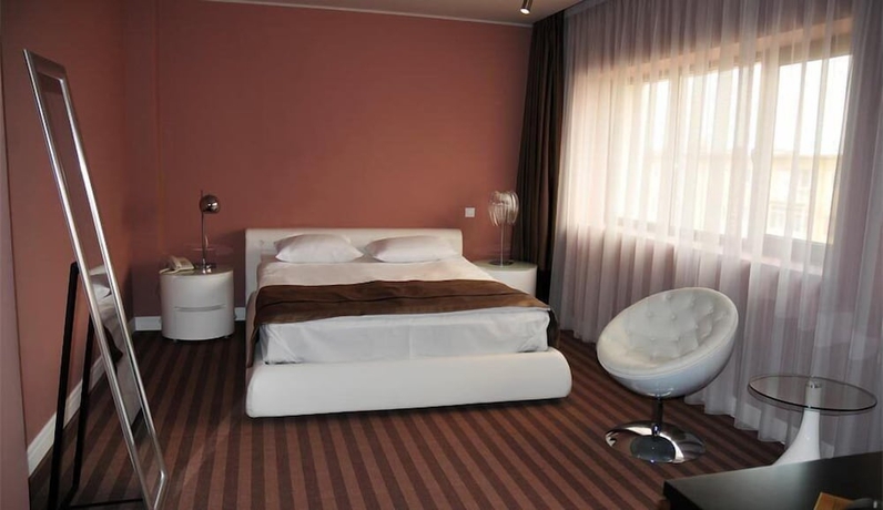 Imagen de la habitación del Hotel Dumbrava. Foto 16