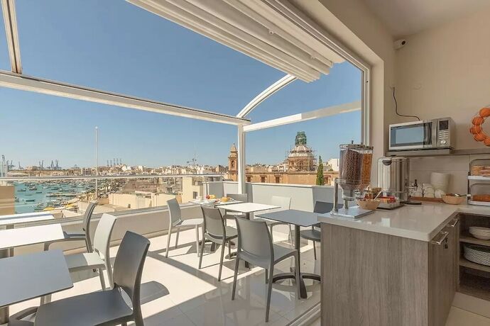 Imagen general del Hotel Dun Gorg Guest House. Foto 8