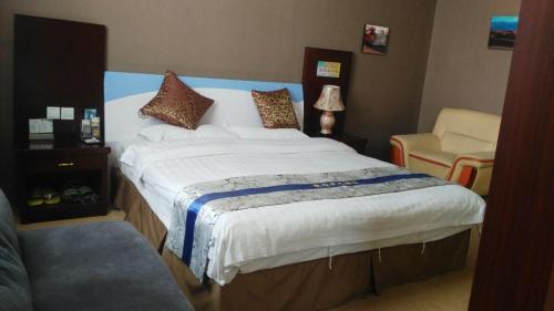 Imagen general del Hotel Dun Huang Yue Tian Shang Wu Jiu Dian. Foto 3