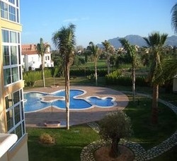Imagen de la piscina del Hotel Duna Beach. Foto 3