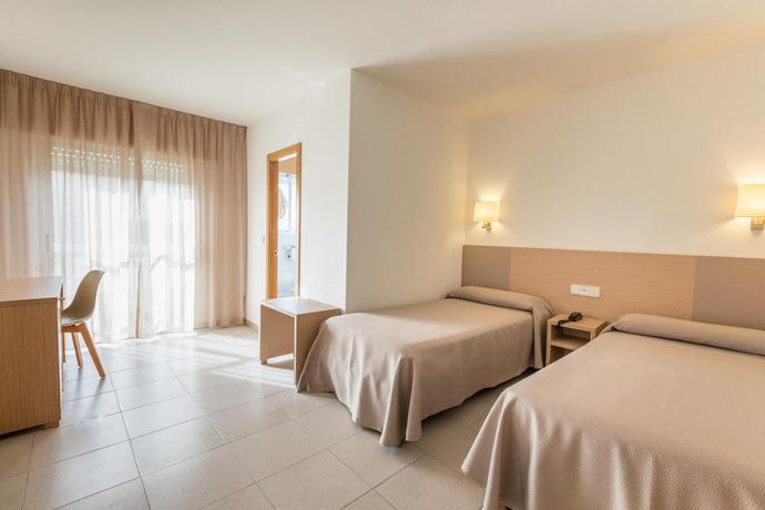 Imagen general del Hotel Duna, Portonovo. Foto 5