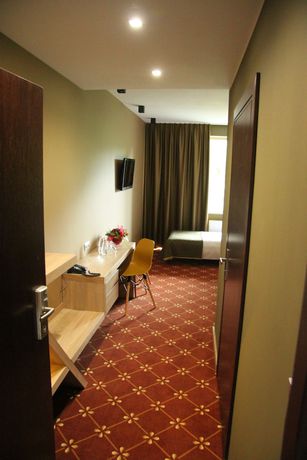 Imagen de la habitación del Hotel Dunajec. Foto 6
