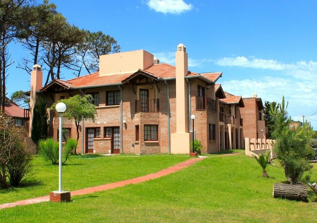 Imagen general del Hotel Dunas Y Mar Club del Bosque. Foto 4