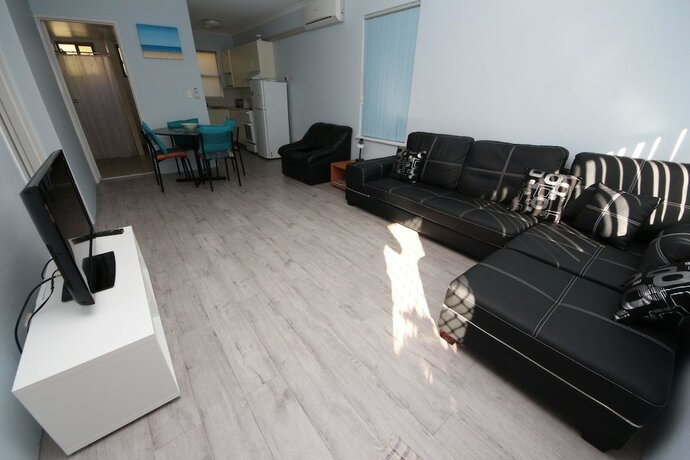 Imagen general del Hotel Dunbar Court U 45 Memorial Ave SWR. Foto 8
