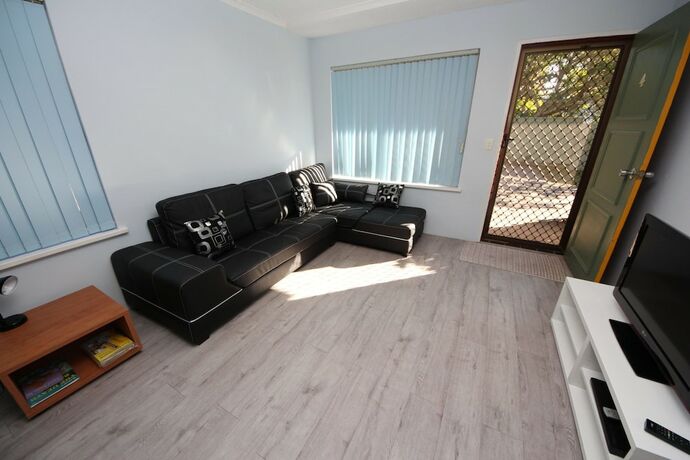 Imagen general del Hotel Dunbar Court U 45 Memorial Ave SWR. Foto 1