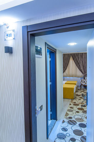 Imagen de los interiores del Hotel Dundar. Foto 16