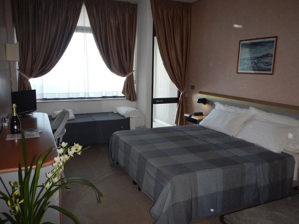 Imagen de la habitación del Hotel Dune and Rta Boschetto Holiday. Foto 10