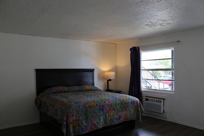 Imagen de la habitación del Hotel Dunedin Cove Motel. Foto 15