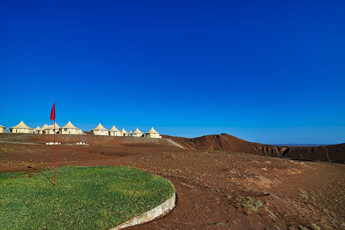 Imagen general del Hotel Dunes By Al Nahda. Foto 4