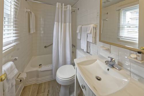 Imagen de la habitación del Hotel Dunes Court. Foto 5