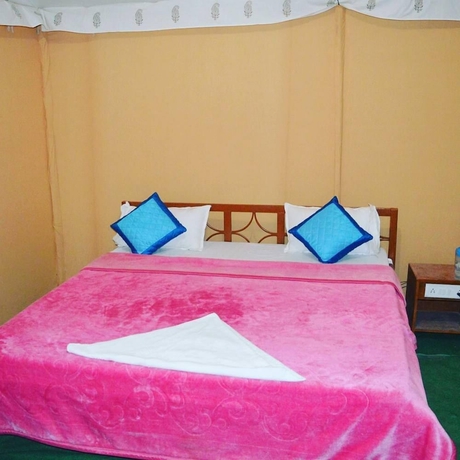 Imagen de la habitación del Hotel Dunes Desert Safari And Camp. Foto 12