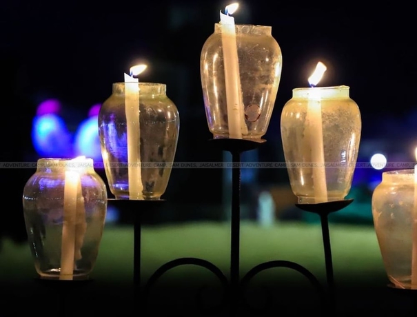 Imagen del bar/restaurante del Hotel Dunes Desert Safari And Camp. Foto 4