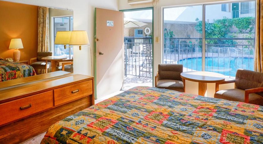 Imagen de la habitación del Hotel Dunes Inn Wilshire - In Los Angeles (downtown Los Angeles). Foto 7