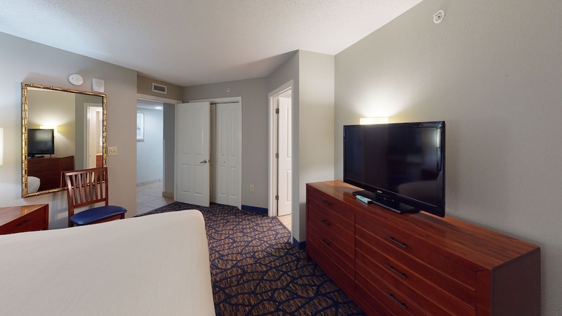 Imagen de la habitación del Hotel Dunes Village Resort. Foto 12