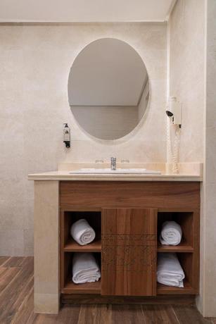 Imagen de la habitación del Hotel Dunes d'Or Ocean Club. Foto 9