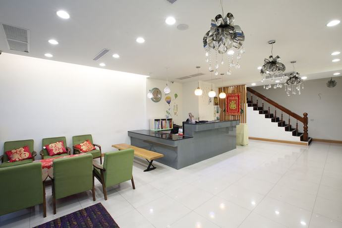 Imagen de los interiores del Hotel Dung Shin. Foto 20