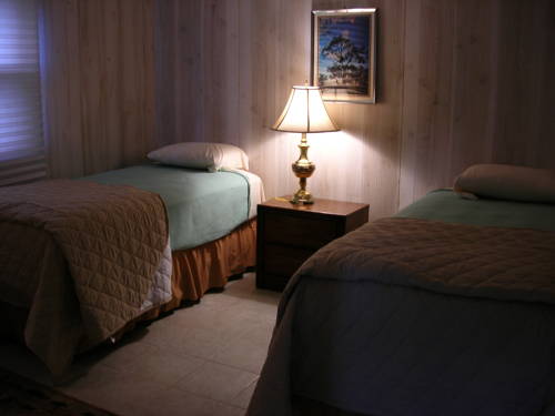 Imagen de la habitación del Hotel Dunham's Bay Resort. Foto 2