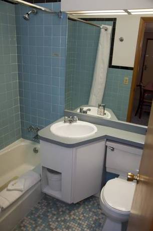 Imagen de la habitación del Hotel Dunham's Bay Resort. Foto 8