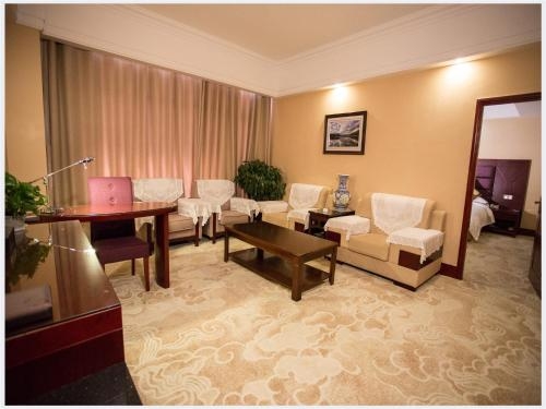 Imagen de la habitación del Hotel Dunhuang Silk Road Yiyuan. Foto 9