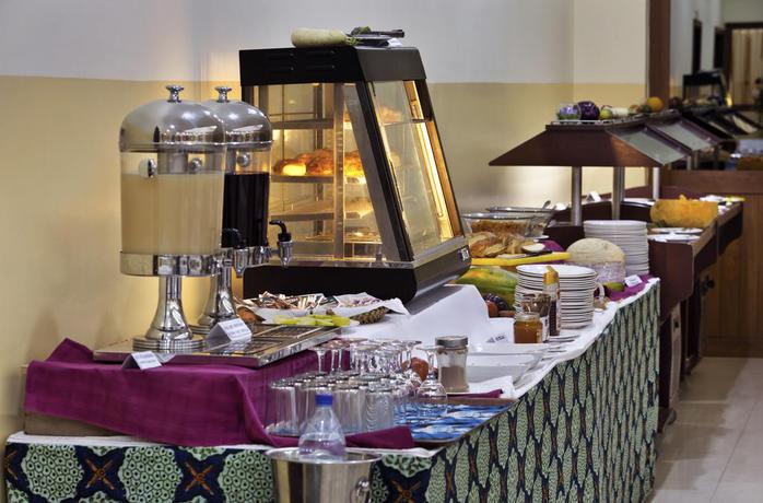Imagen del bar/restaurante del Hotel Dunia Bissau. Foto 2