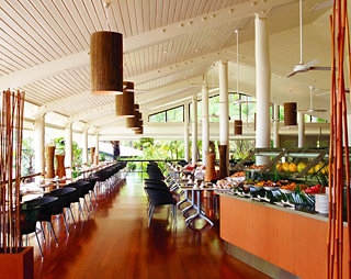 Imagen del bar/restaurante del Hotel Dunk Island Resort. Foto 4