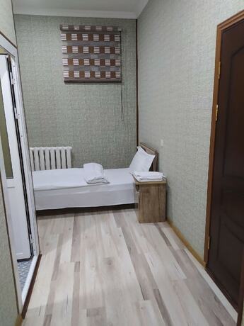 Imagen de la habitación del Hotel Dunyo. Foto 4