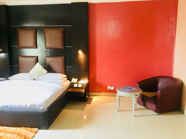 Imagen de la habitación del Hotel Duoban and Suite. Foto 2