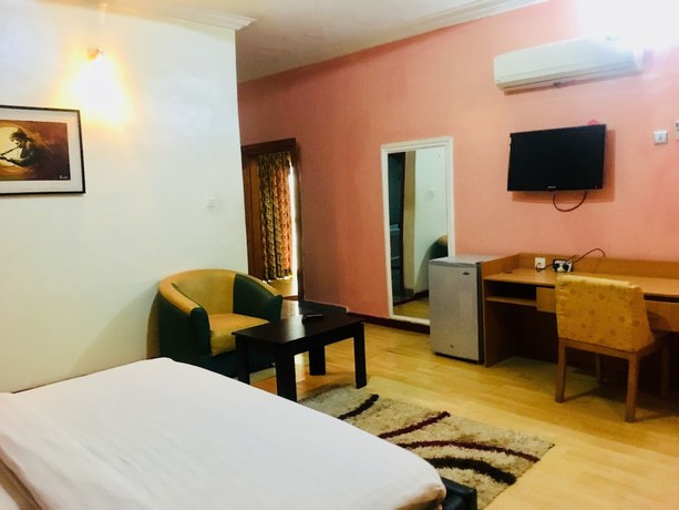 Imagen de la habitación del Hotel Duoban and Suite. Foto 4