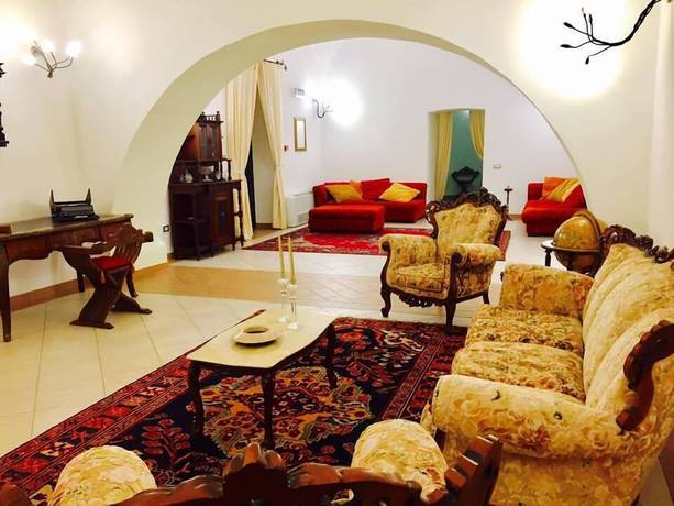 Imagen de los interiores del Hotel Duomo, ORISTANO. Foto 20