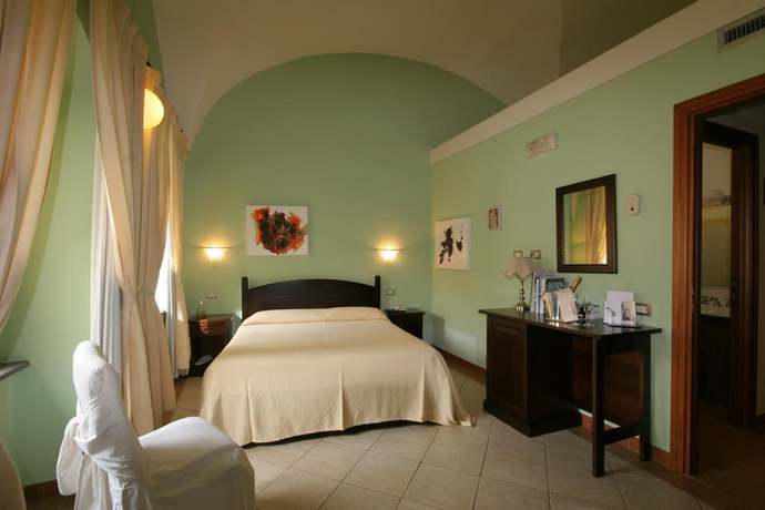 Imagen de la habitación del Hotel Duomo, ORISTANO. Foto 10